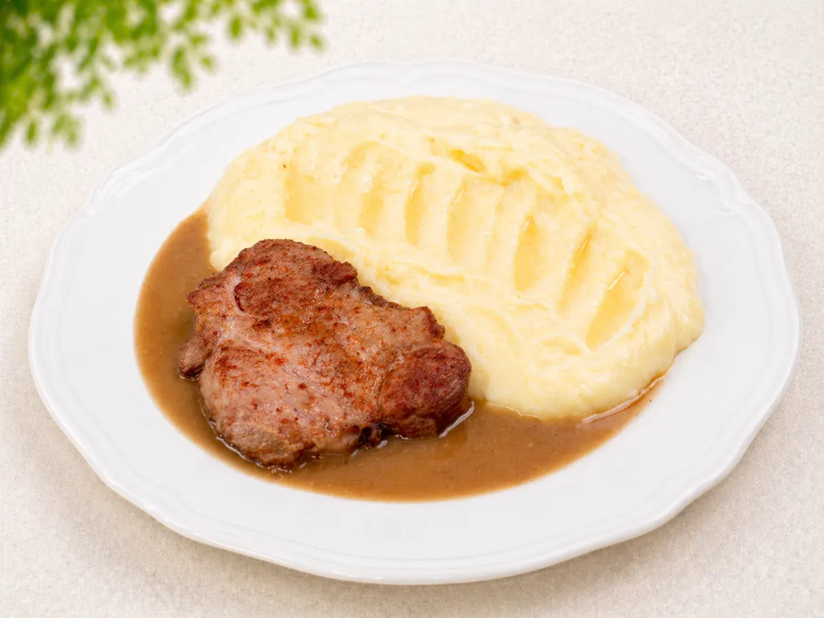 Přírodní krkovice s bramborovou kaší